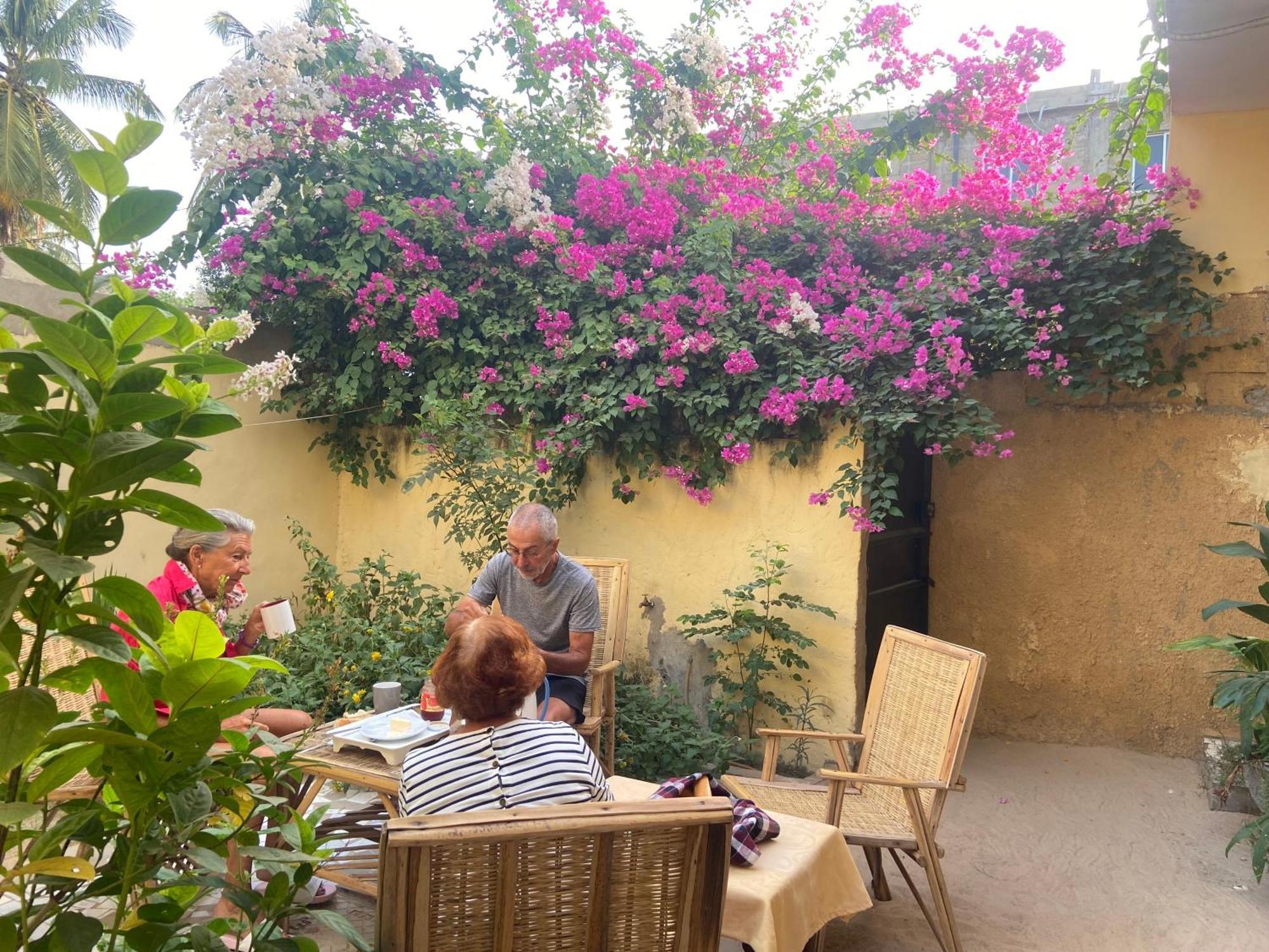 Le Poulagou Saint-Louis Extérieur photo